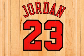 火箭队球员获得赛季最佳球员殊荣，20至21赛季火箭队队员